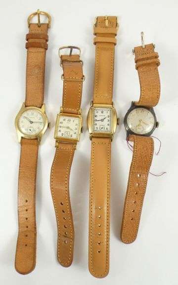 8 WRISTWATCHES
