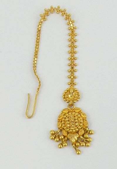 GOLD PENDANT