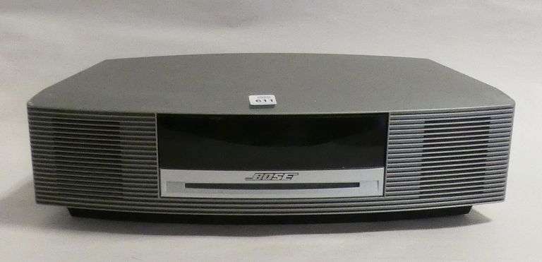 BOSE WAVE MUSIC SYSTEM