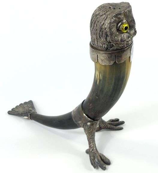 COW HORN DRINKING VESSEL