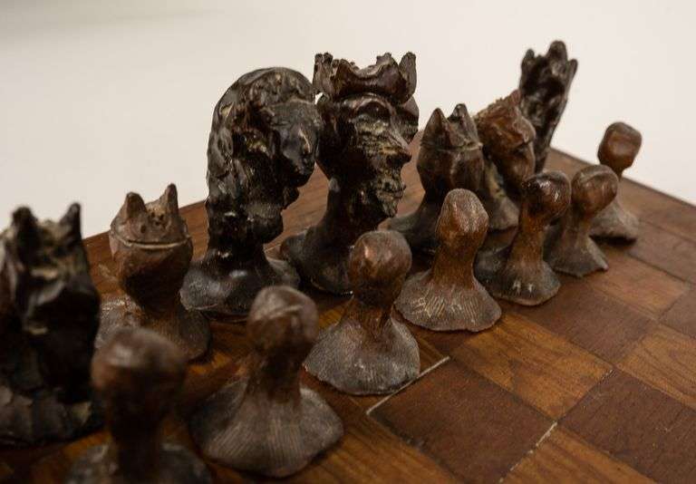 IAN TROWELL CHESS SET