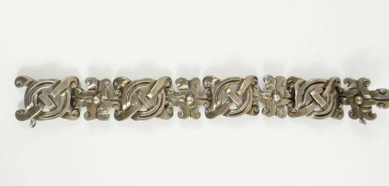 HEAVY SILVER BRACELET