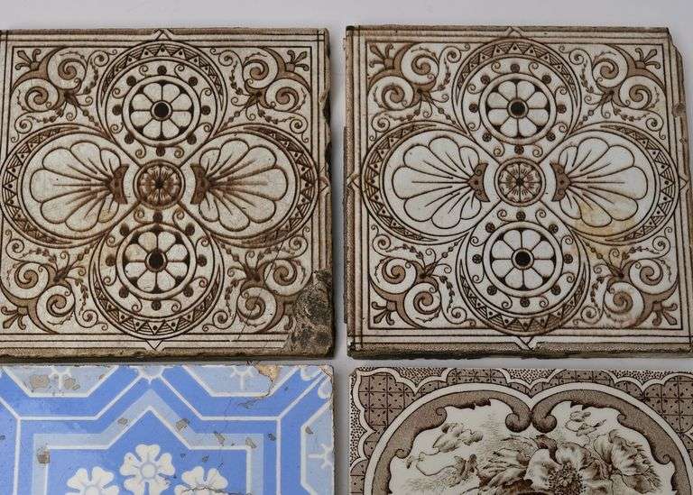 ANTIQUE TILES