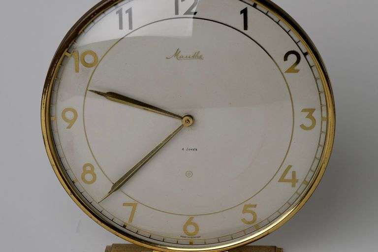 MAUTHE CLOCK