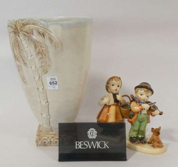 BESWICK FIGURINES, VASE AND SIGN