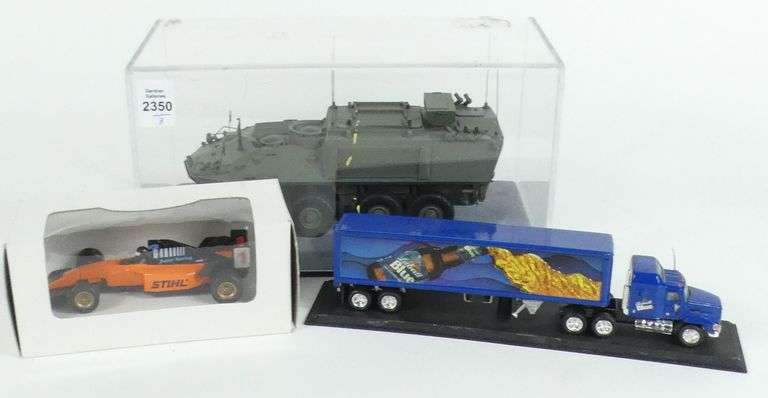 3 DIECAST MODELS