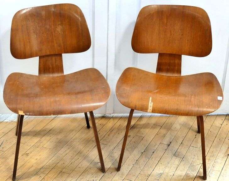 PAIR EAMES CHAIRS