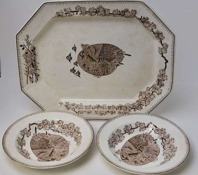 VICTORIAN PLATTER AND BOWLS
