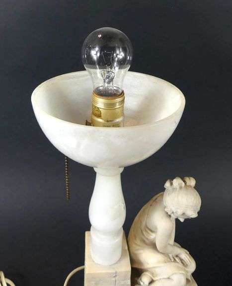 ALABASTER TABLE LAMP