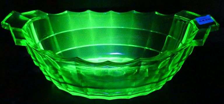 URANIUM GLASS BOWL