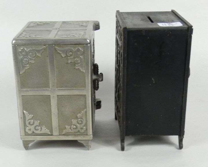 2 SAFE COIN BANKS