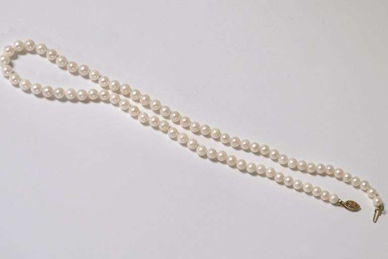 PEARL NECKLACE