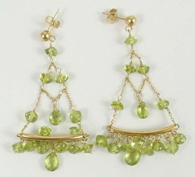 PAIR PERIDOT EARRINGS