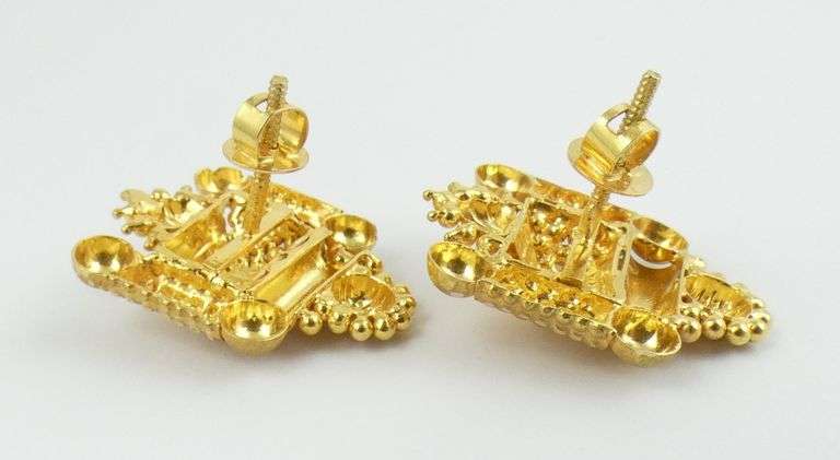 PAIR EARRINGS