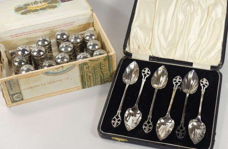 SILVER PLATE, WADE TEA FIGURINES