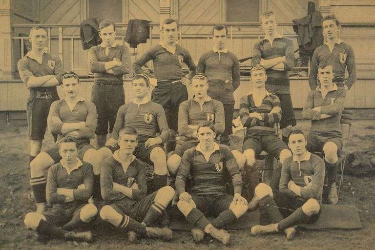 ANTIQUE FRAMED PHOTOGRAPH