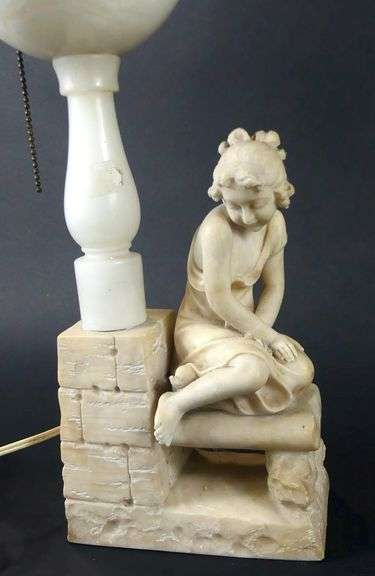 ALABASTER TABLE LAMP