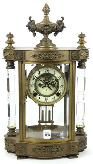 ANTIQUE MANTEL CLOCK