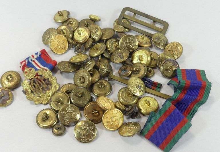 MILITARY BUTTONS