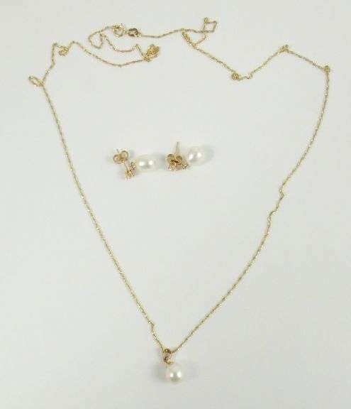 SUITE PEARL JEWELLERY