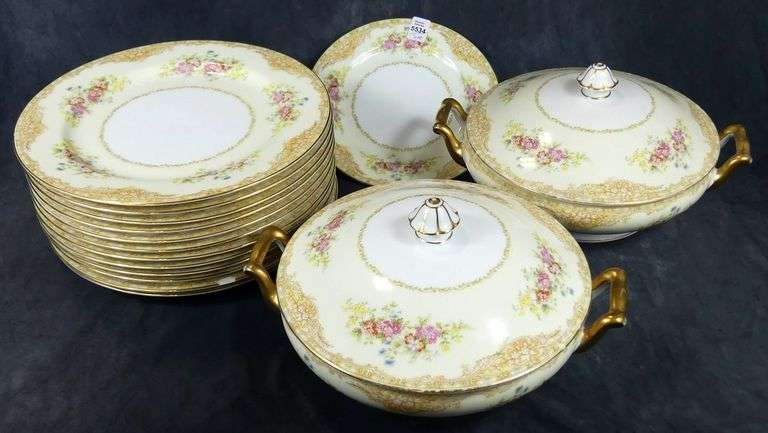 NORITAKE DINNERWARE