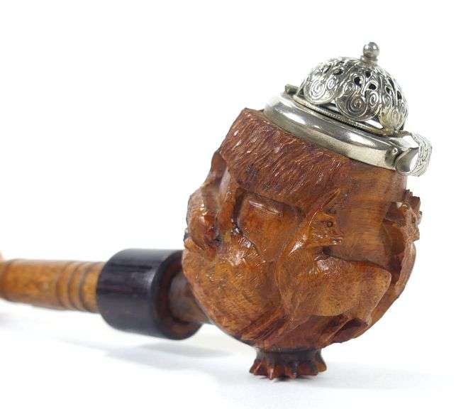 FINELY CARVED BAVARIAN PIPE