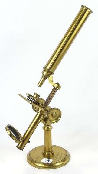 19TH CENTURY W. MARRATT BRASS MICROSCOPE