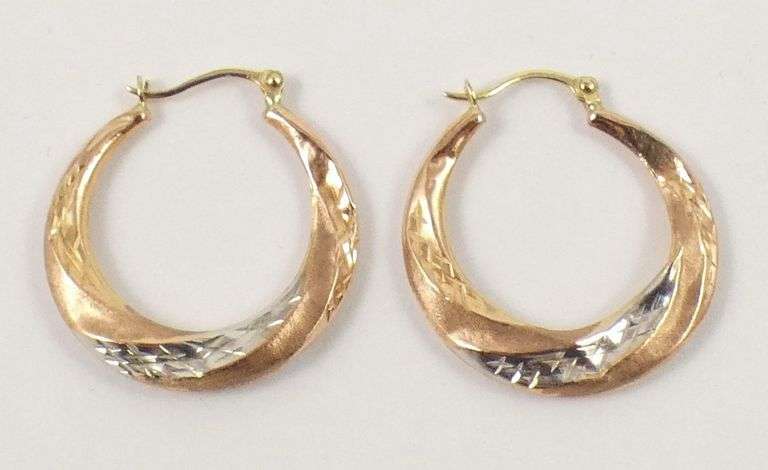 PAIR GOLD EARRINGS
