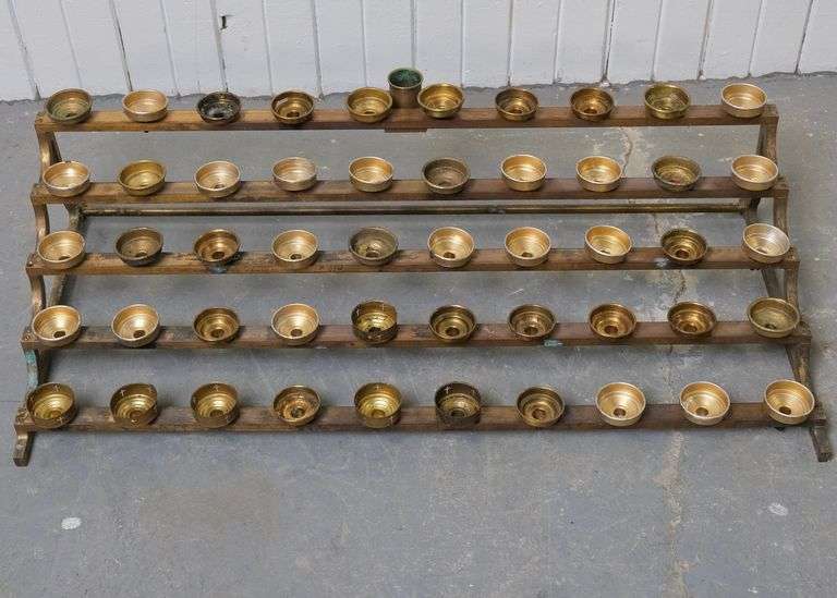VOTIVE CANDLE STAND