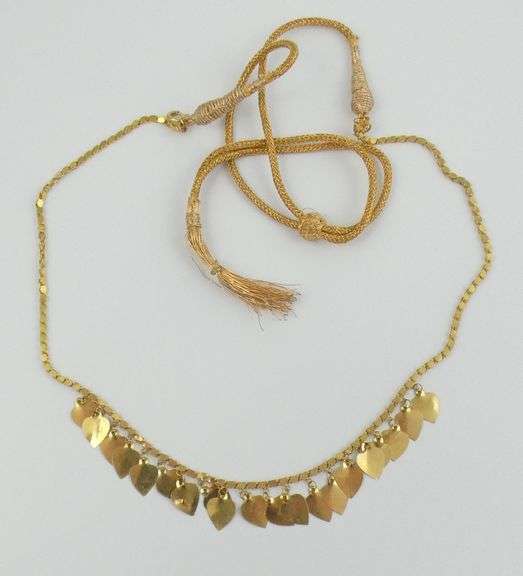 "HEART" MOTIF GOLD NECKLACE