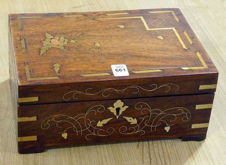ROSEWOOD JEWELLERY BOX