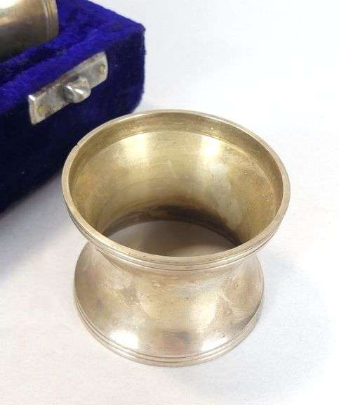 SET OF ANTIQUE NAPKIN RINGS