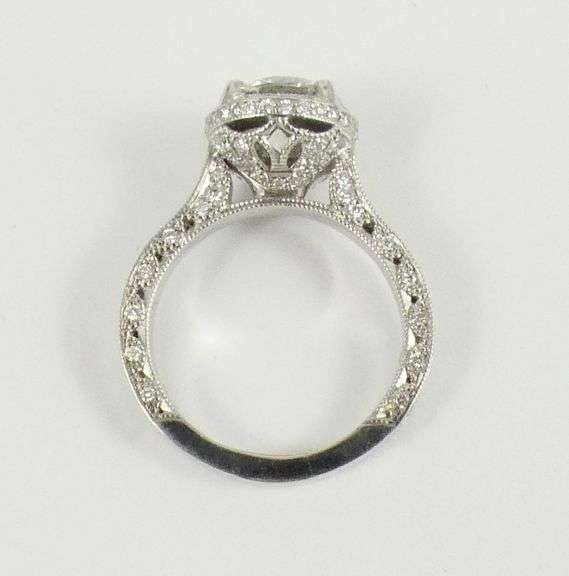 VERY VALUABLE DIAMOND RING
