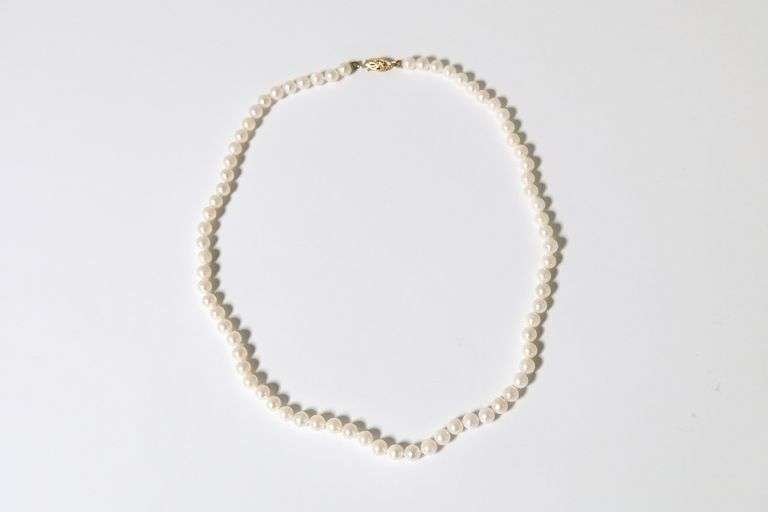 PEARL NECKLACE