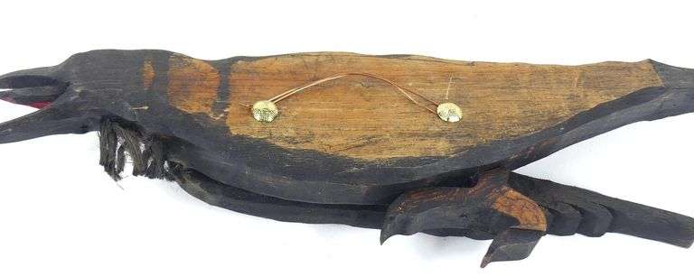 FOLK ART HAND-CARVED CROW
