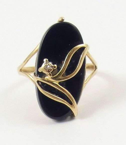 GOLD RING