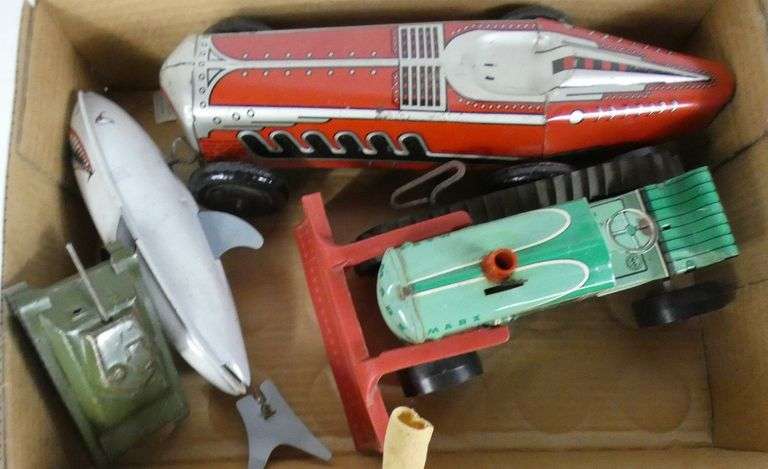 CLOCKWORK TOYS
