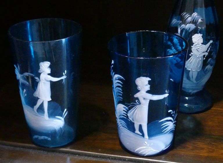 SIX PIECES OF BLUE MARY GREGORY GLASS