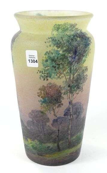 HANDEL ART GLASS VASE