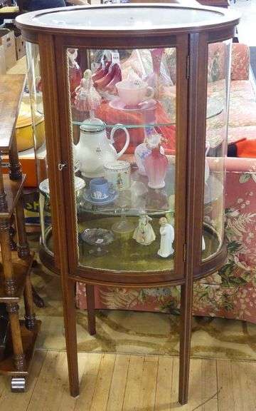 ENGLISH MAHOGANY VITRINE CABINET