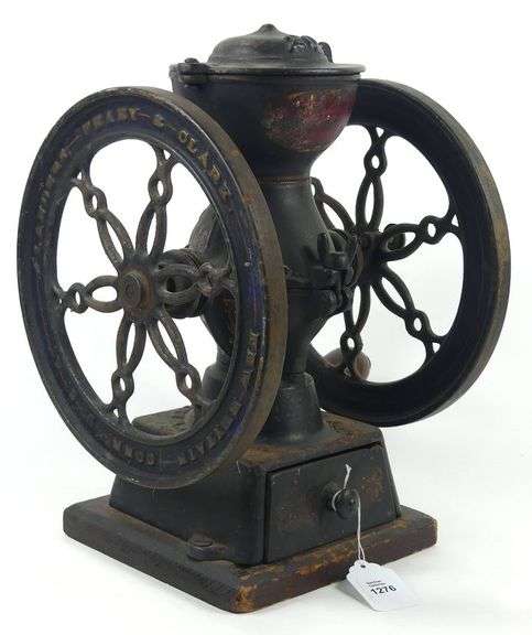 ANTIQUE GENERAL STORE COFFEE GRINDER