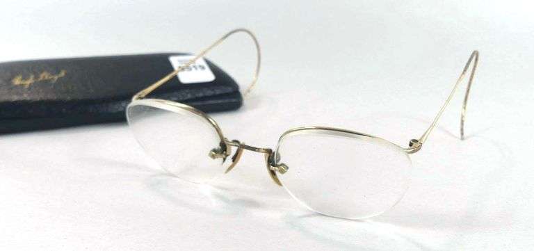 ANTIQUE GOLD-FILLED SPECTACLES