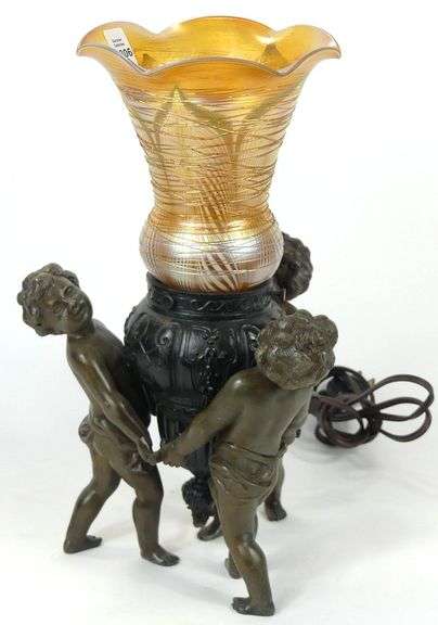 FIGURAL TABLE LAMP