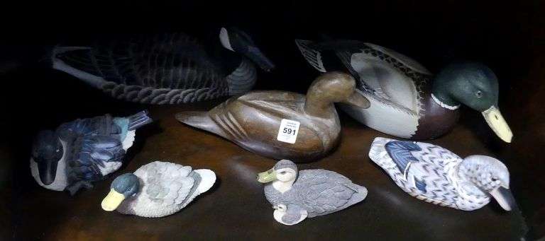 DUCK CARVINGS AND FIGURINES