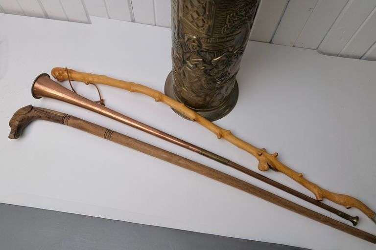 UMBRELLA STAND, WALKING STICKS AND HORN