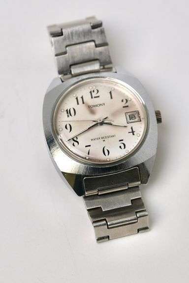 TOMONY WRISTWATCH
