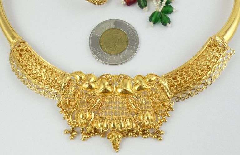 GOLD WEDDING NECKLACE