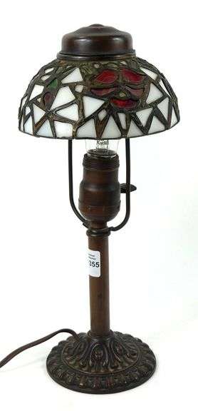 ANTIQUE BOUDOIR LAMP