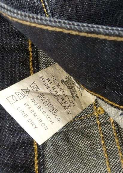BURBERRY JEANS