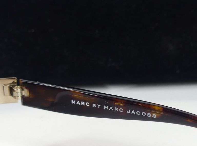 TWO PAIRS DESIGNER SUNGLASSES
